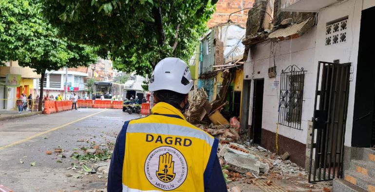 viviendas, colapso, medellin: 11 evacuados por colapso de viviendas en Marinque