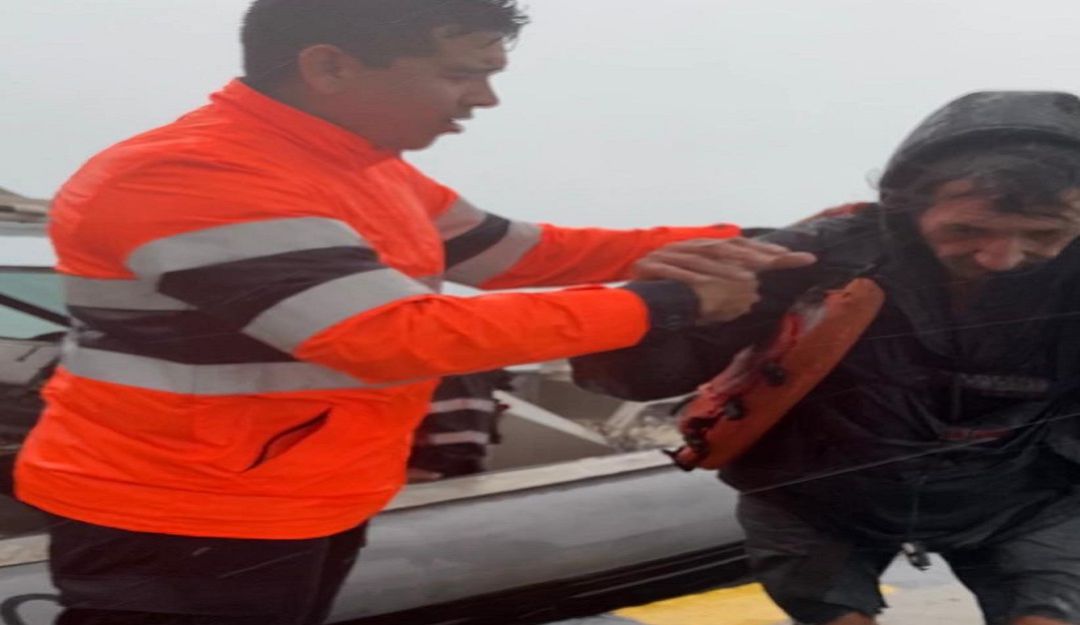 Rescatan extranjero en alta matar en medio del huracán IOTA en San Andrés: Rescatan extranjero en altamar en medio del huracán IOTA en San Andrés