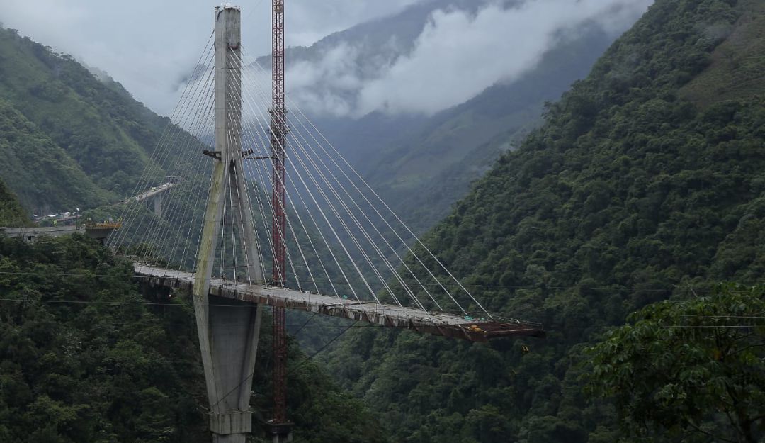 Puente Chirajara construcción: Nuevo puente de Chirajara se construirá en 32 meses