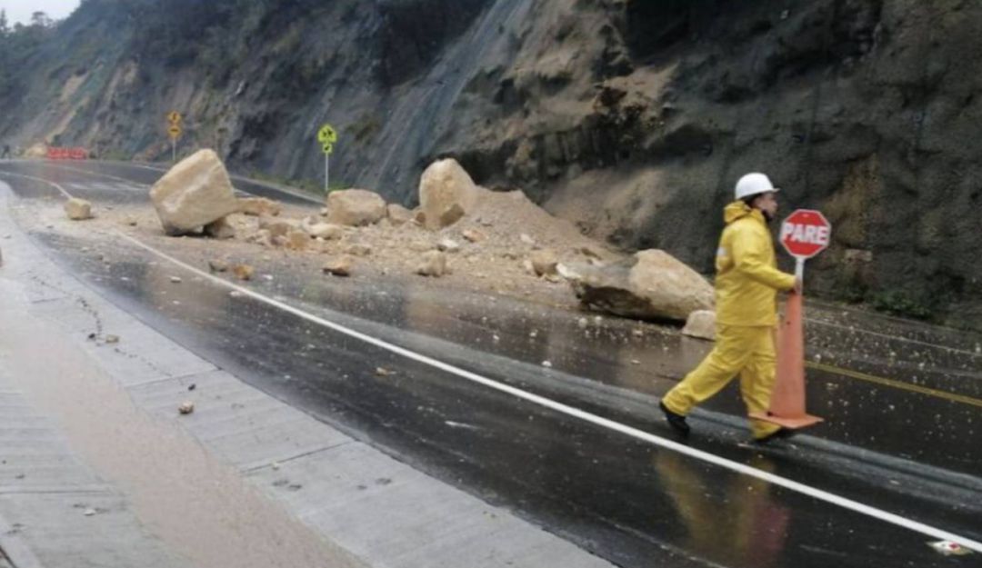 Bogotá La Calera: Abren paso a un carril en vía a La Calera