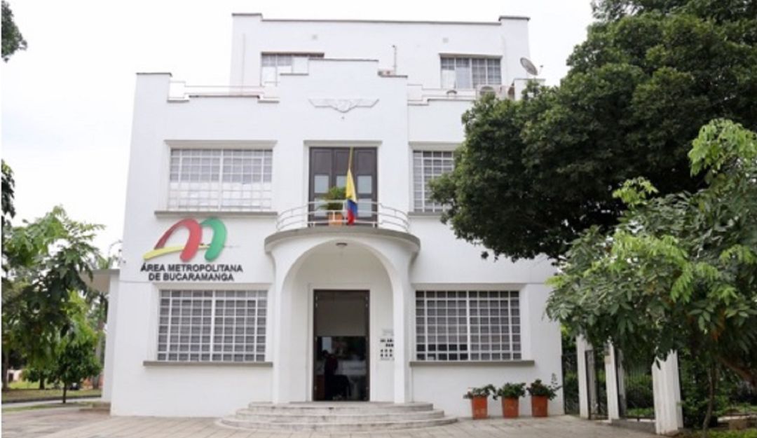 Bucaramanga terna dirección Área Metropolitana: Tres arquitectos en la puja por la dirección del AMB