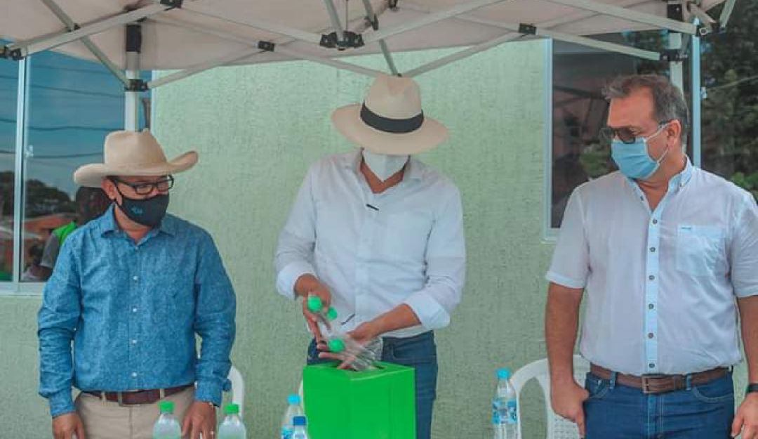 Entrega de viviendas en La Dorada