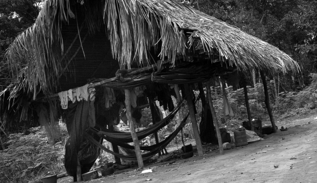 Guaviare: MinSalud se compromete a rehabilitar jóvenes Nukak de las drogas