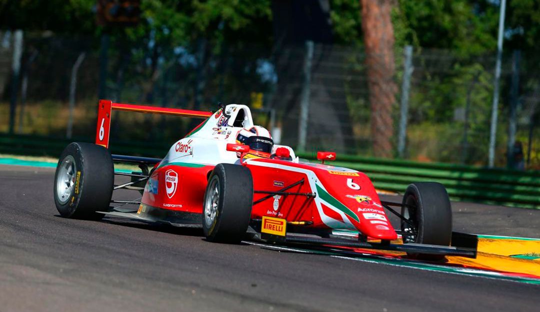Choque del hijo de Montoya: Video: el aparatoso choque del hijo de Juan Pablo Montoya en la F4