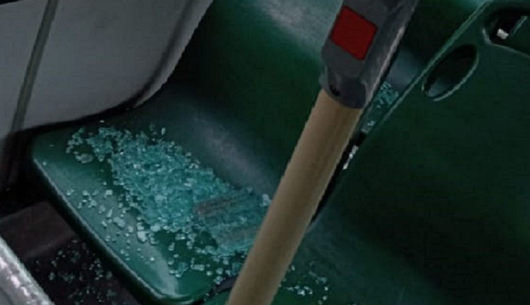 METROLINEA ATAQUE BUS ALIMENTADOR PIEDRA NORTE DE BUCARAMANGA: En el Norte de Bucaramanga atacaron a un bus de Metrolinea