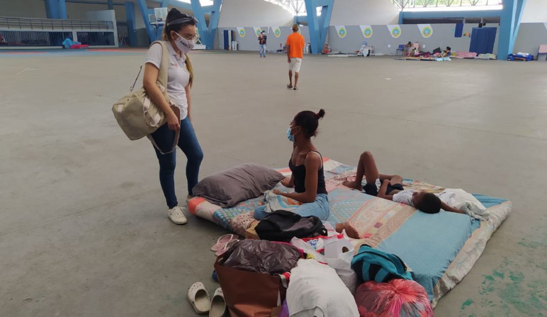 Ayudas humanitarias en Cartagena: Inicia entrega de ayudas a damnificados por las lluvias en Cartagena