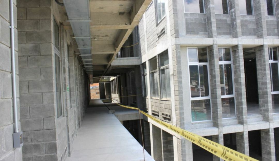 Megacolegios de Risaralda: Reactivan obras de dos megacolegios en La Virginia, Risaralda