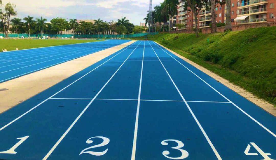 ESTADIO PISTA ATLETISMO LIS ENRIQUE FIGUEROA BUCARAMANGA SANTANDER: El Estadio La Flora tiene nueva pista sintética