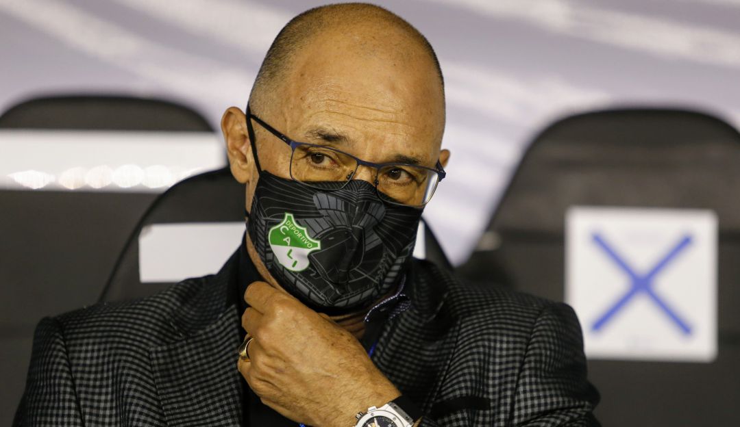 Deportivo Cali Vs Vélez: Alfredo Arias tras los fallos arbitrales: "Esto es inaudito, triste"