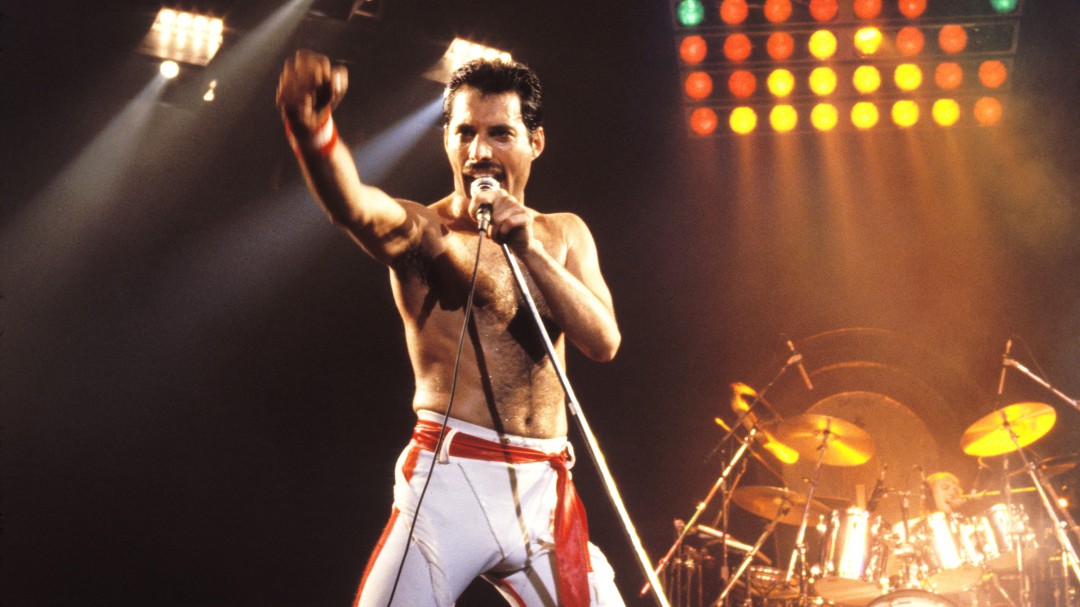 ¿Por qué Freddie Mercury ocultó su enfermedad hasta un día antes de morir?
