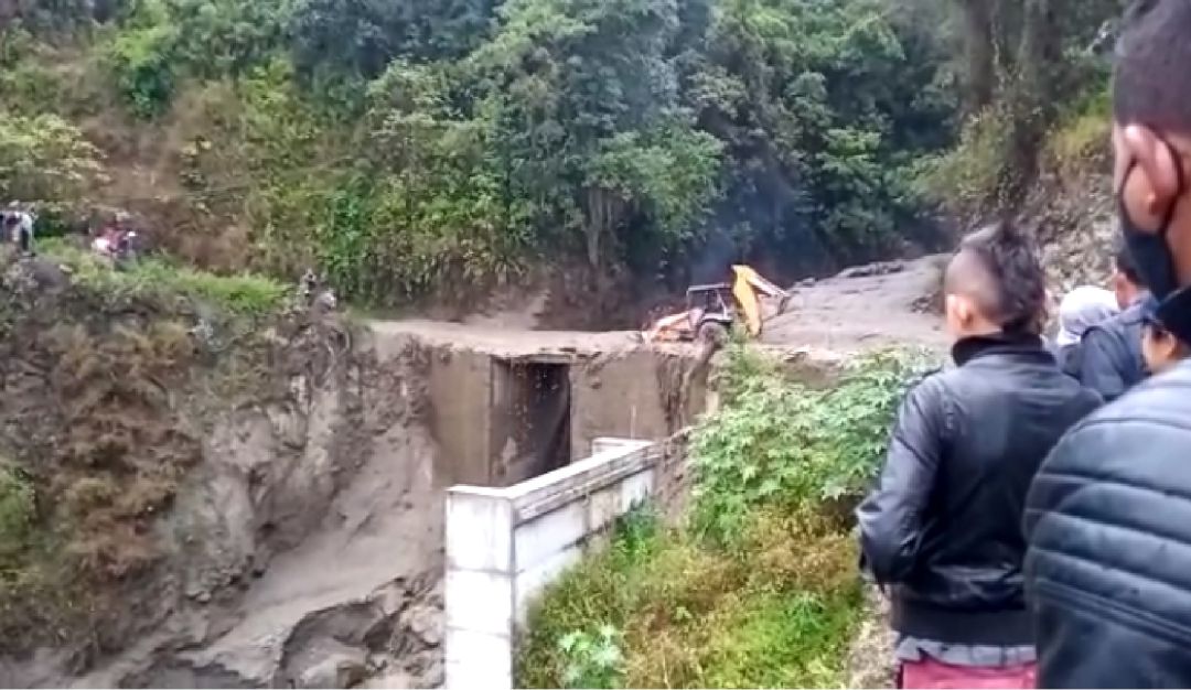 Tolima: Una avalancha puso en alerta a los habitantes del corregimiento de Anaime