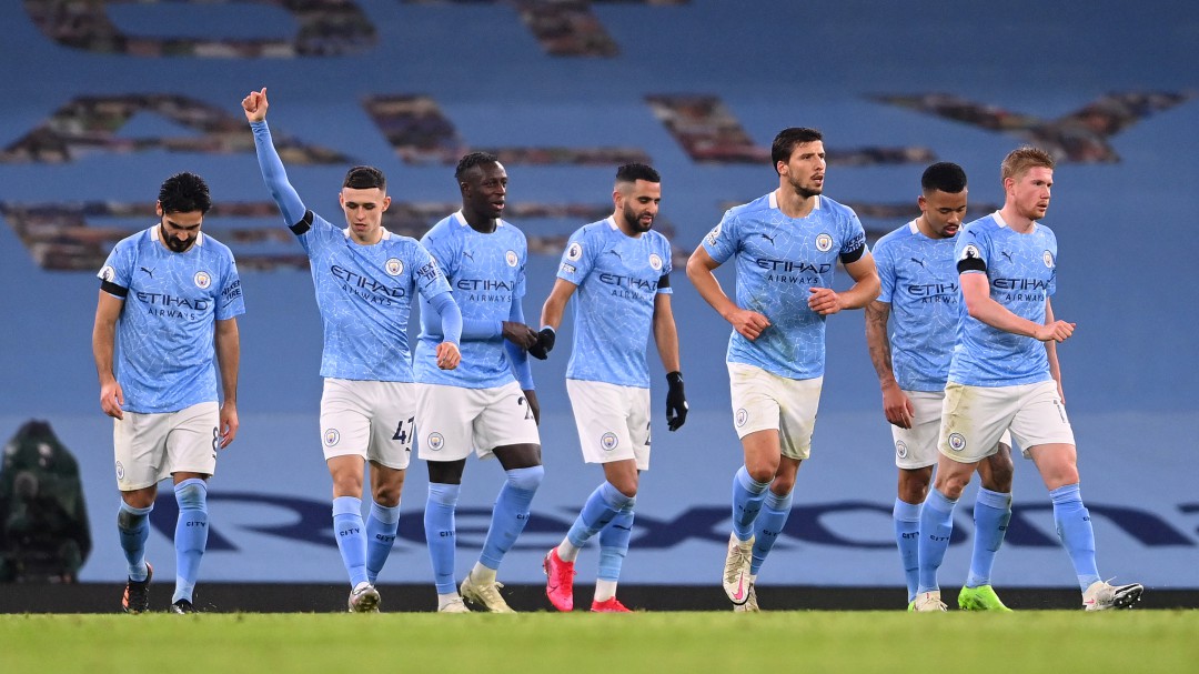 Manchester City vuelve a la victoria con goleada 5-0 al Burnley