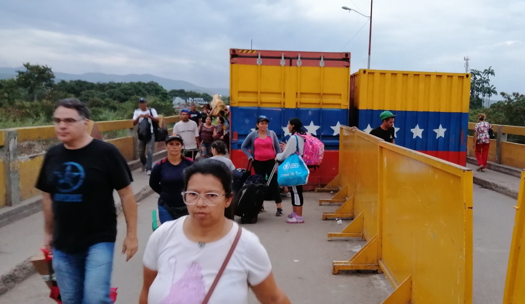 Reconsiderar cierre de frontera: Oposición en Venezuela pide a Duque y Maduro replantear cierre de frontera