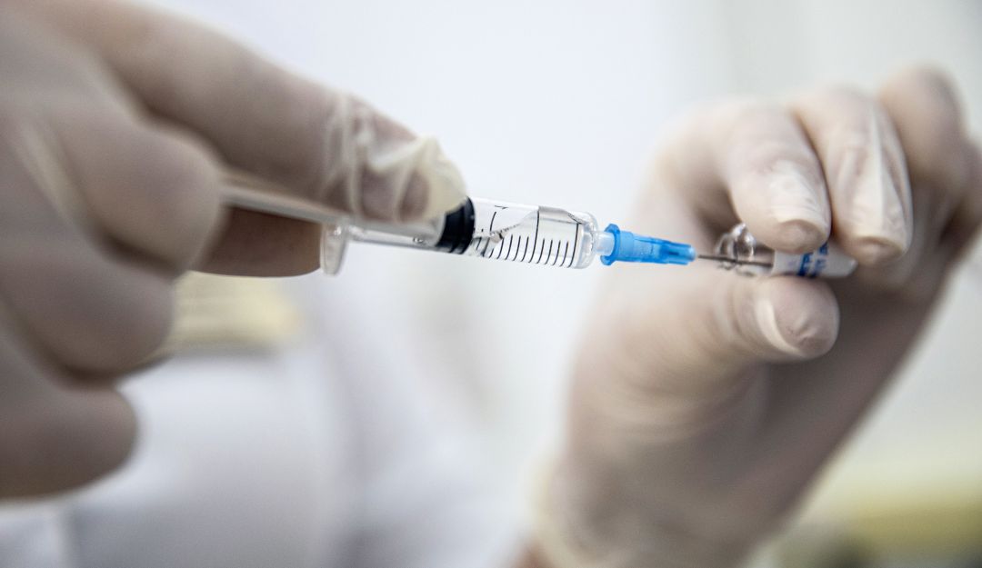 Covid-19, Vacunas, Organizaciones médicas: Instituciones piden participar en elección de la vacuna COVID para Colombia