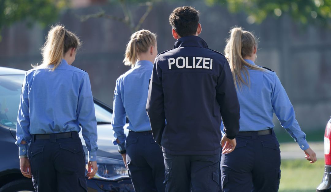 Vehículo Alemania: Dos muertos deja un vehículo que atropelló a grupo de personas en Alemania