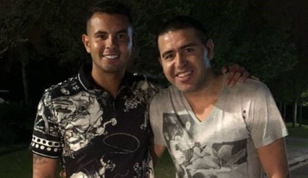 Edwin Cardona: “Riquelme hace que salga a jugar con más hambre”