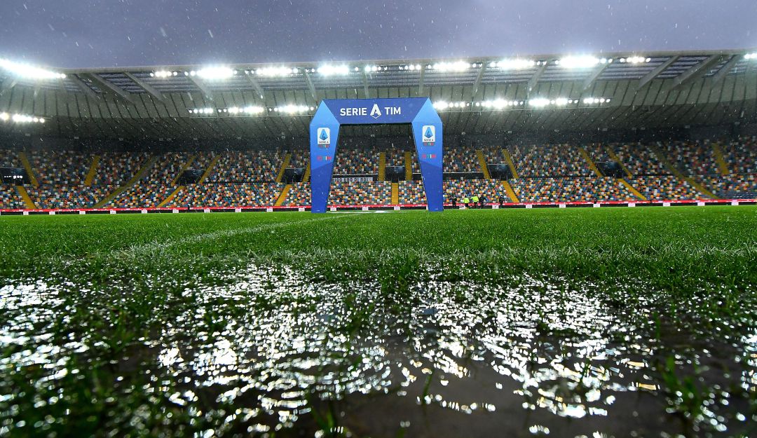 Serie A: La lluvia obliga a suspender el partido entre el Atalanta y el Udinese