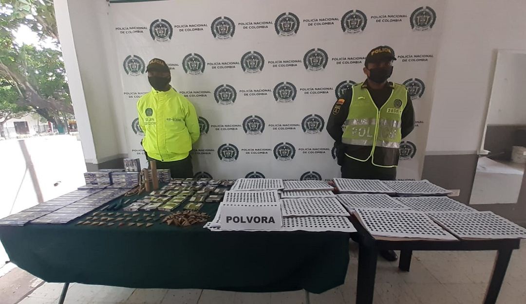 buenavista cordoba polvora policia plan navidad: Policía incauta 15 kilos de pólvora en Buenavista, Córdoba