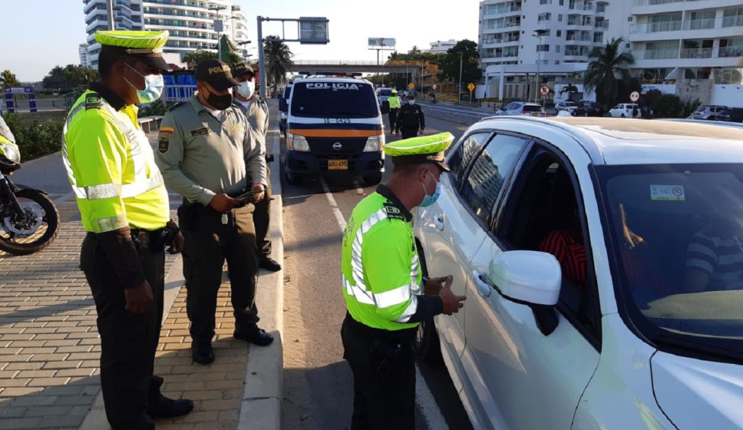 Recomendaciones de bioseguridad a turistas en Cartagena: Policía da recomendaciones de bioseguridad a turistas en Cartagena