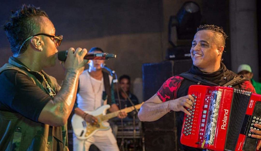 En Cartagena roban a exacordeonero de Mr. Black: En Cartagena roban a exacordeonero de Mr. Black