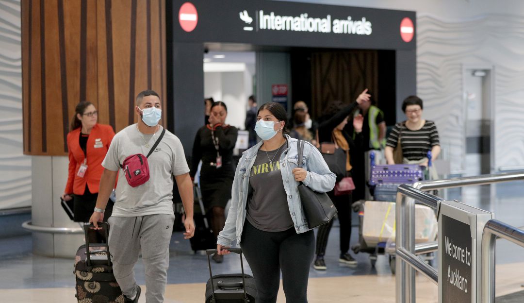 Vacuna coronavirus turismo OMS: OMS evalúa crear certificado de vacunación electrónico