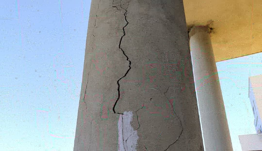 Edificios en mal estado en Cartagena: Distrito pide intervenir columnas del edificio Altamar del Cabrero