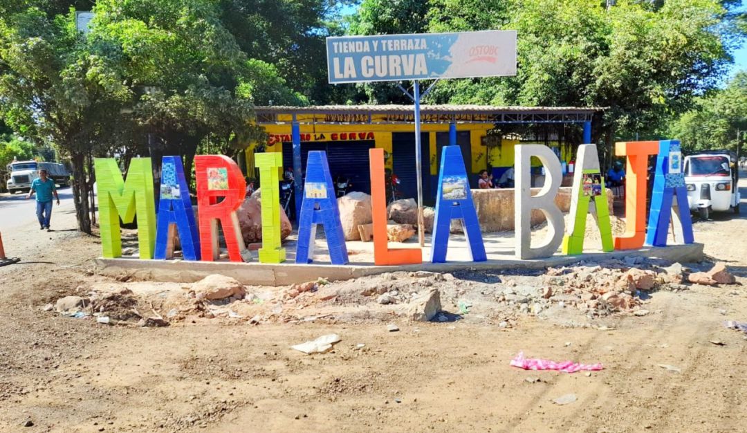 Polémica letrero en María La Baja Bolívar: Polémica en María La Baja por construcción de letrero como atractivo