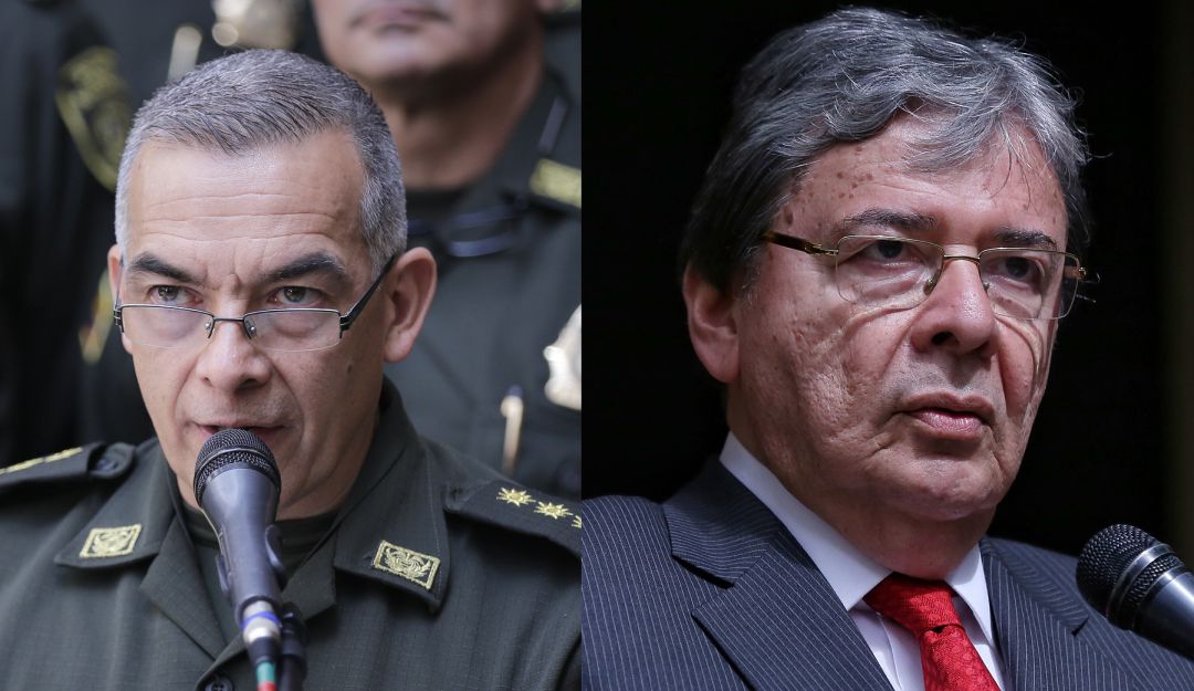 Director de la Policía, general Óscar Atehortúa y el ministro de Defensa, Carlos Holmes Trujillo.