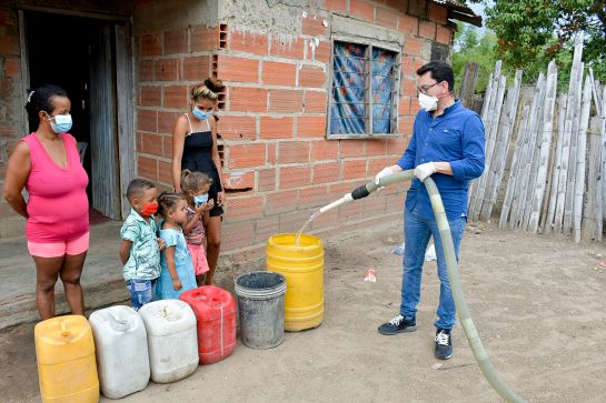 Agua al Pueblo: “Agua al Pueblo” Agua al Pueblo: “Agua al Pueblo”