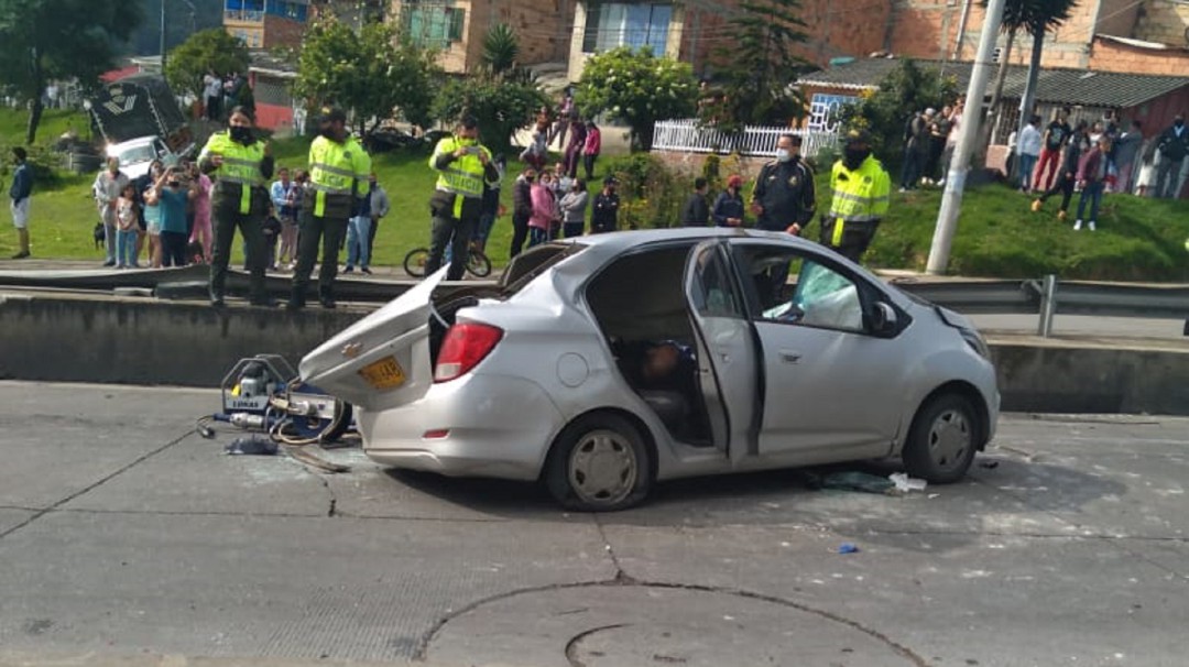 Conductor involucrado en accidente que dejó tres muertos no tenía licencia