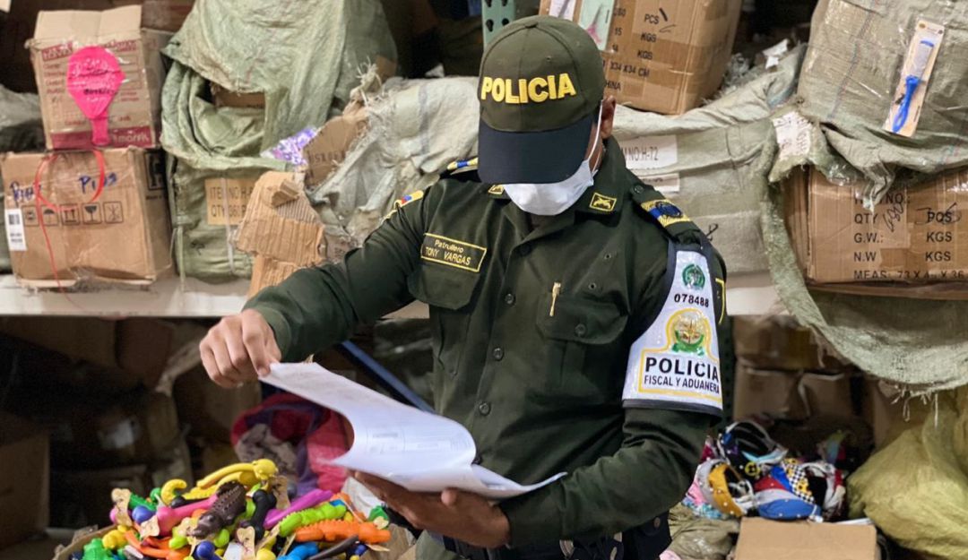 Incautación de mercancía de contrabando