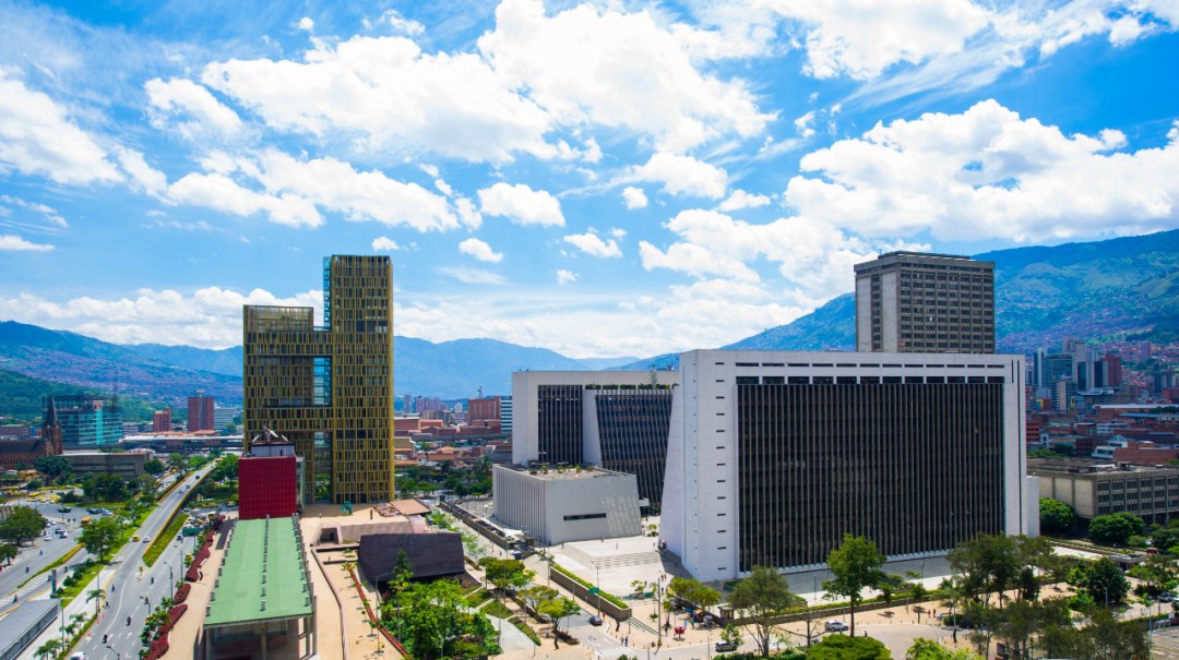 Extienden toque de queda para Año Nuevo en Antioquia