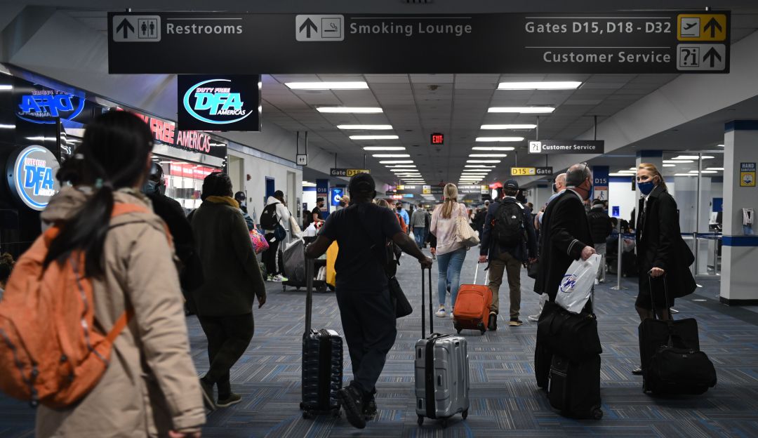Aeropuerto internacional de Dulles en Virgina durante el final de diciembre de 2020.