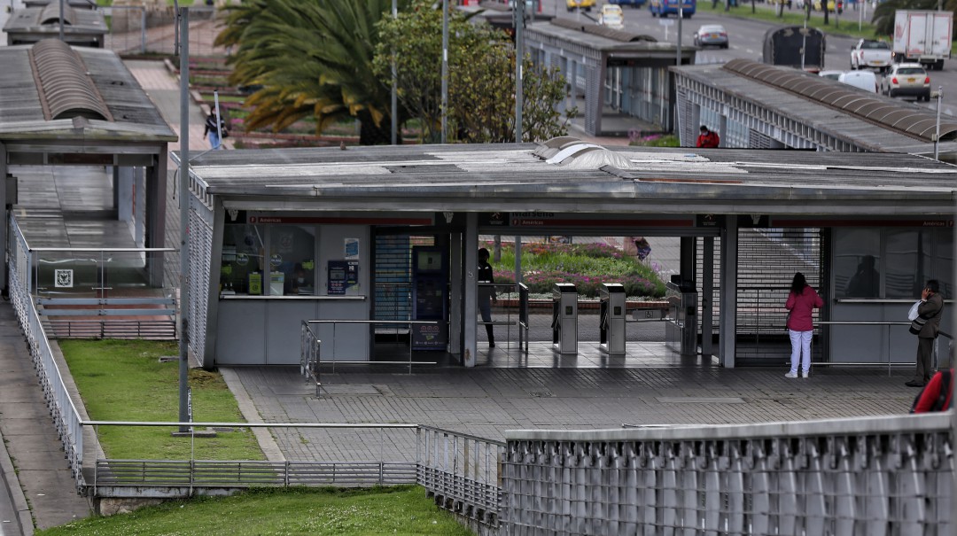 Denuncian nuevo atraco masivo en Transmilenio
