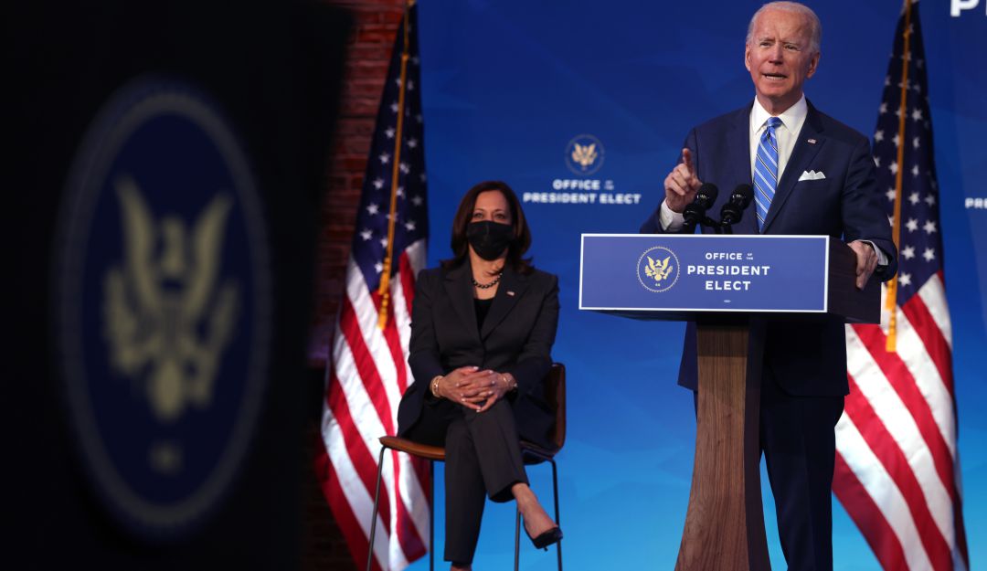 El presidente Joe Biden y la vicepresidenta Kamala Harris durante la presentación de su plan de ayudas económicas ante la pandemia.