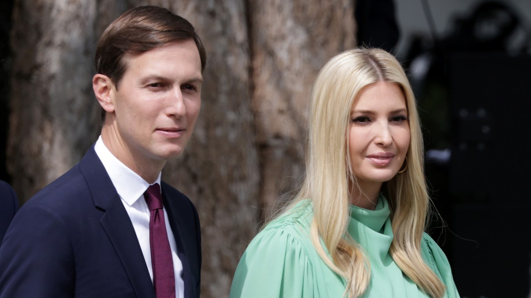 El baño de 3.000 USD que pagan para agentes que custodian a Ivanka Trump