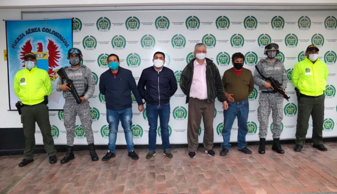 Las "Águilas" estafaron empresas en cinco ciudades capitales por cinco mil millones de pesos.