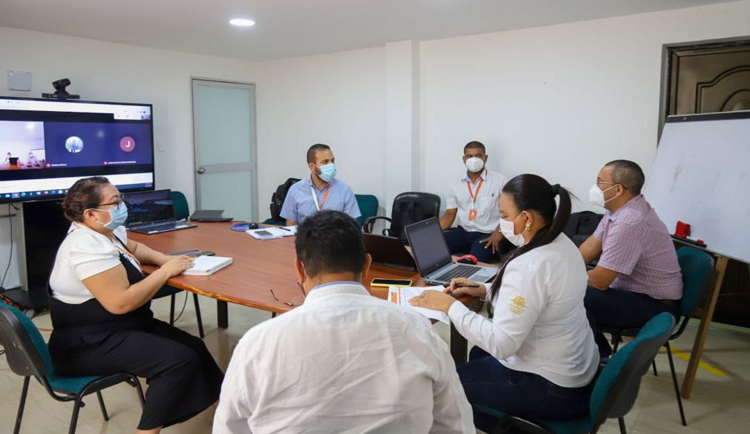 Reuniones autoridades de Salud.