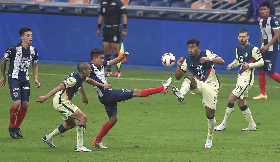 Monterrey, con Dorlan Pabón, derrotó a América, con Benedetti y Roger Martínez en cancha.