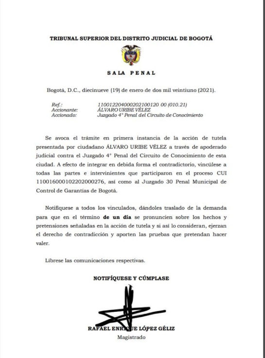 Tribunal estudiará tutela que busca tumbar calidad de imputado a Uribe Tribunal estudiará tutela que busca tumbar calidad de imputado a Uribe