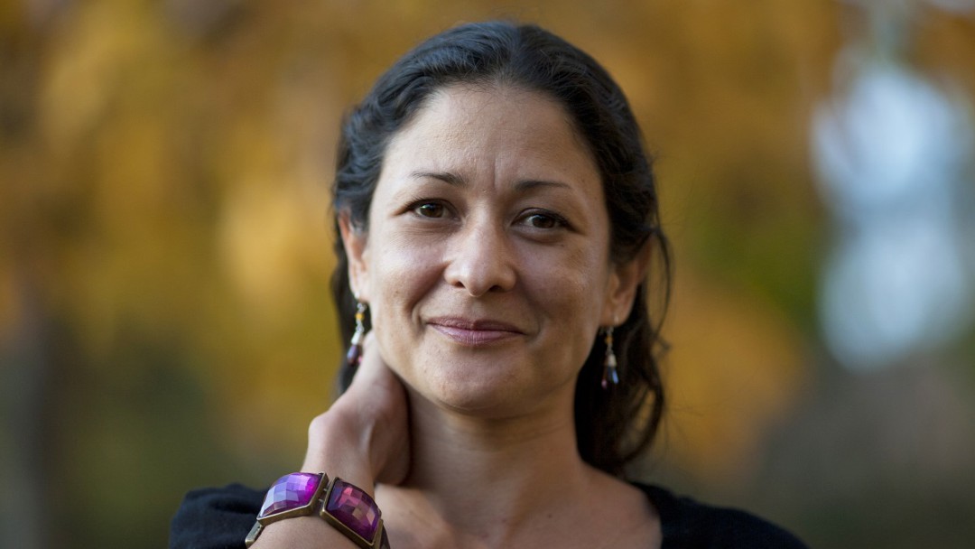 Pilar Quintana con el libro "Los Abismos" gana el Premio Alfaguara 2021