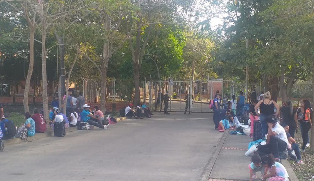 Migrantes venezolanos en la frontera colombiana