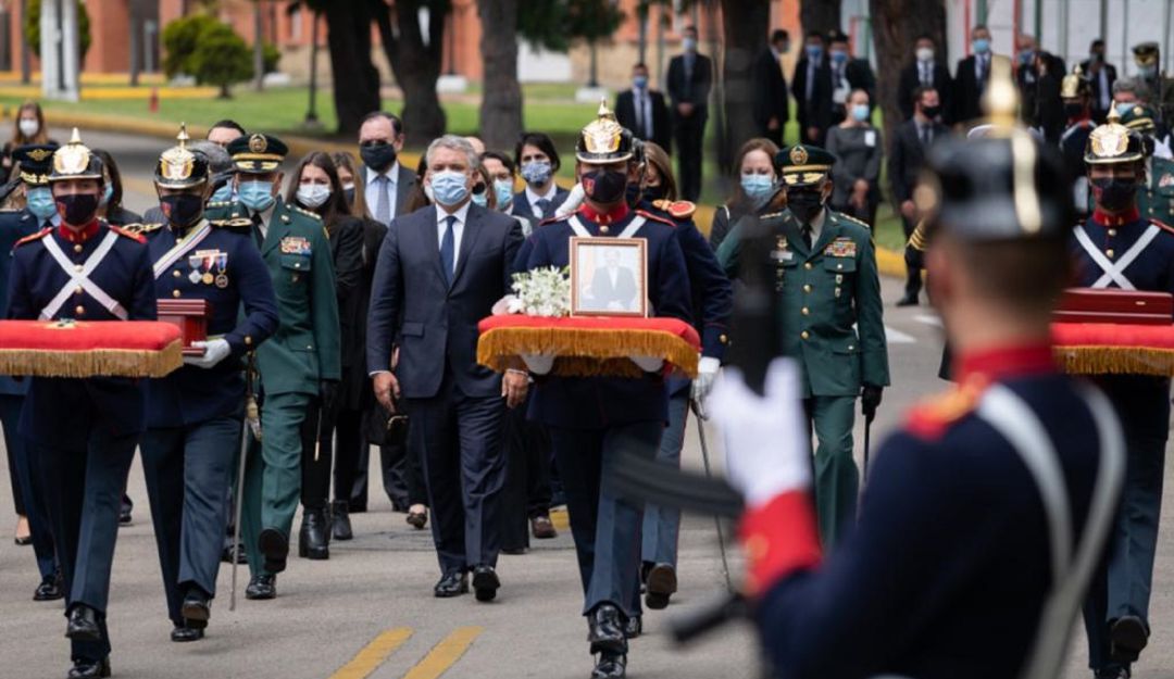 Ceremonia de despedida al exministro de Defensa Carlos Holmes Trujillo.
