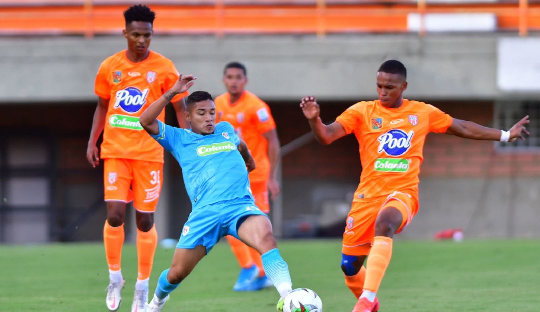 Envigado y Jaguares empataron 1-1 en el estadio Polideportivo Sur.