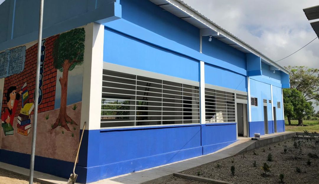 Mejoras en infraestructura de colegios en Mompox, Bolívar
