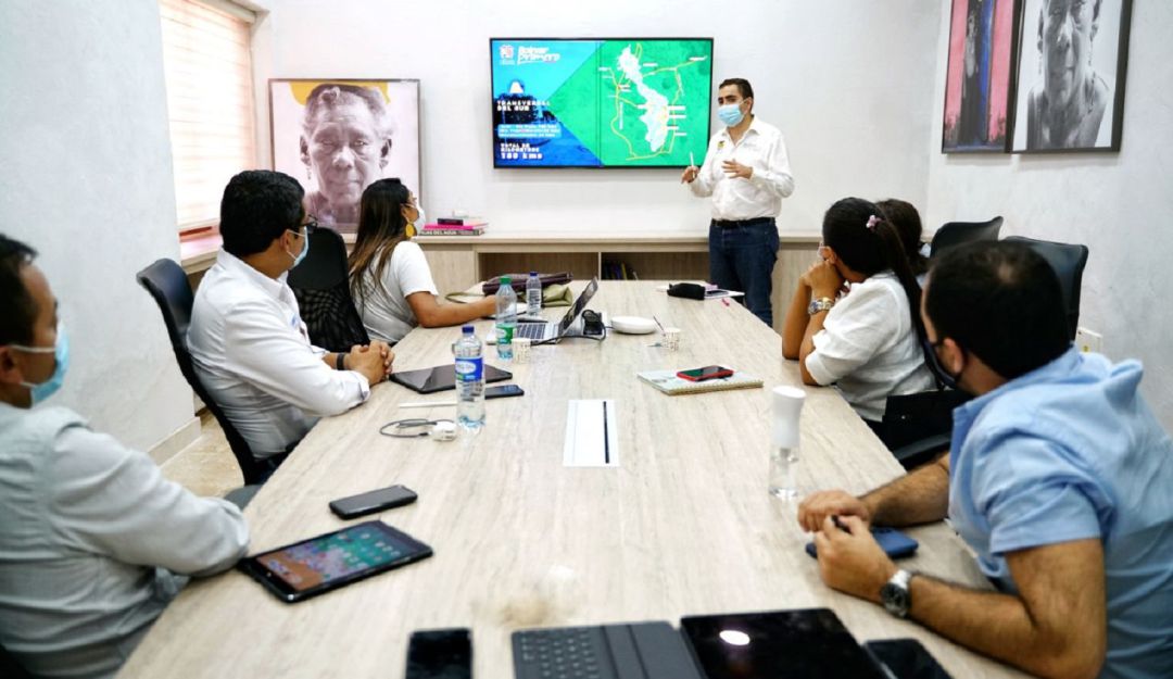 Reunión de las autoridades para la inversión vial en el departamento de Bolívar