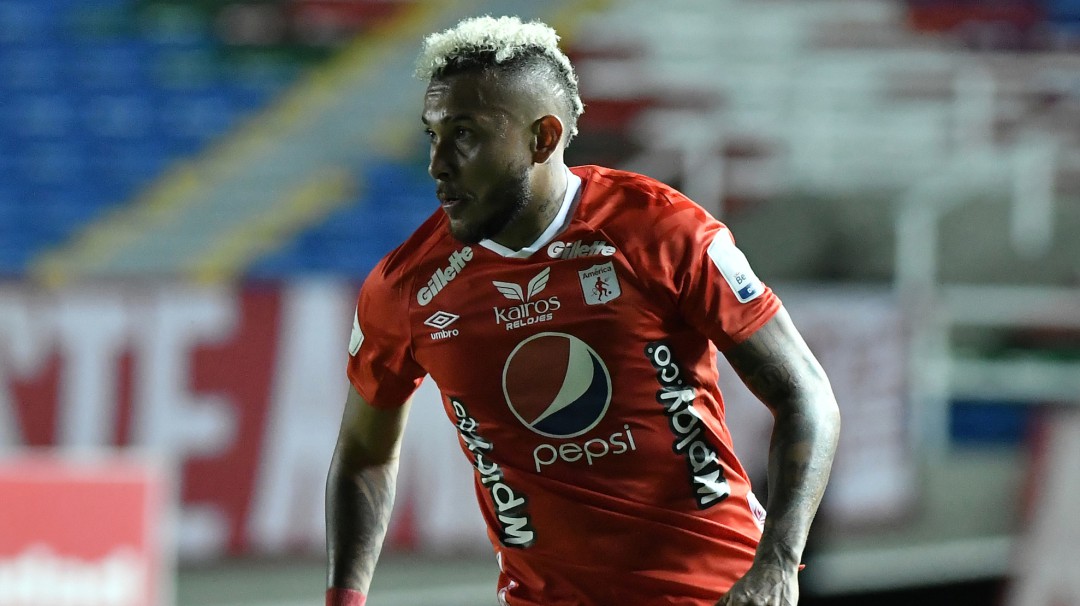 Rosario Central perdió y deberá pagarle a Envigado por pase de Vergara