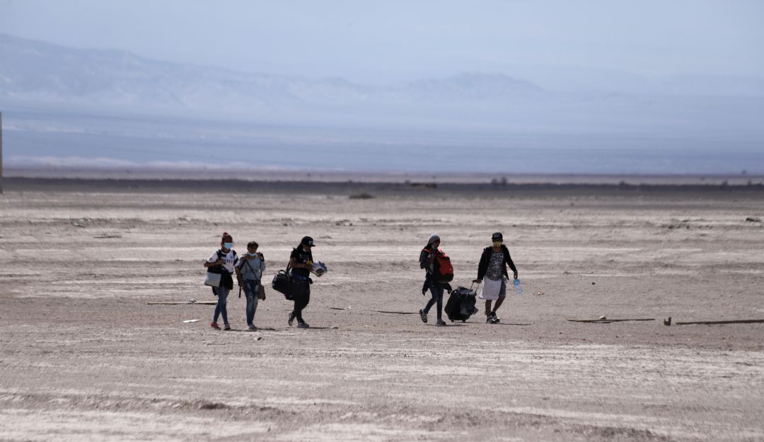 Migrantes en el desierto de Atacama