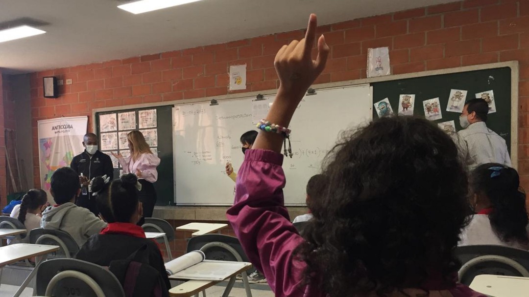 La suspensión de la alternancia en Medellín irá hasta el 7 de mayo