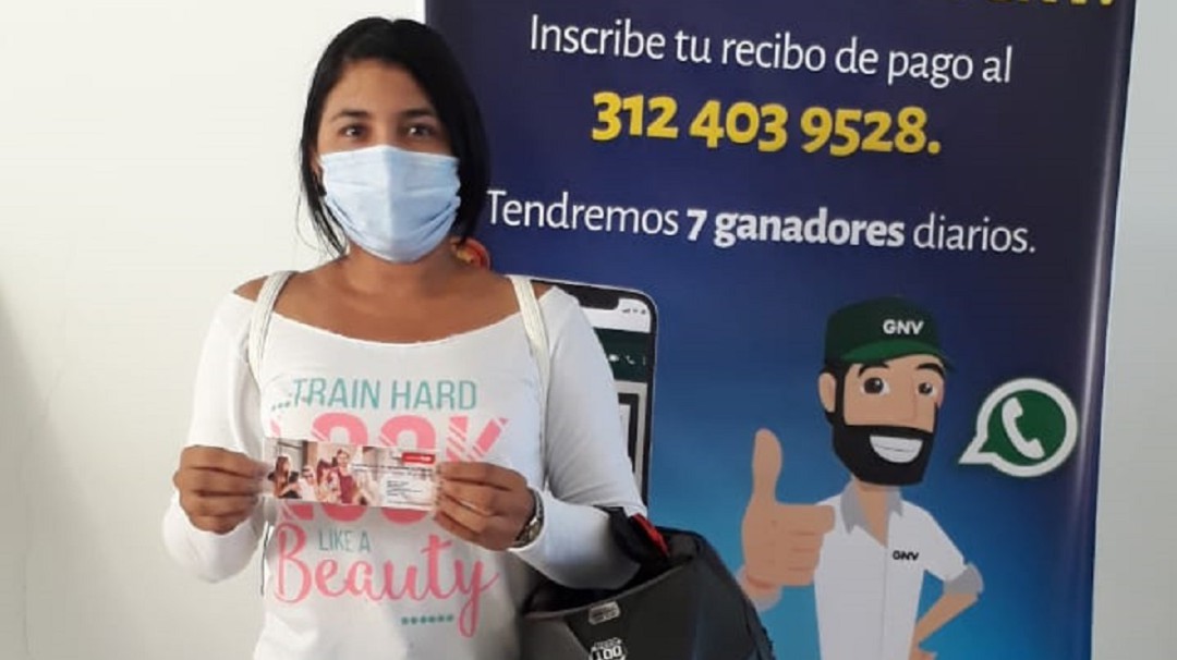 Surtigas entrega bonos a conductores por utilizar GNV en Bolívar